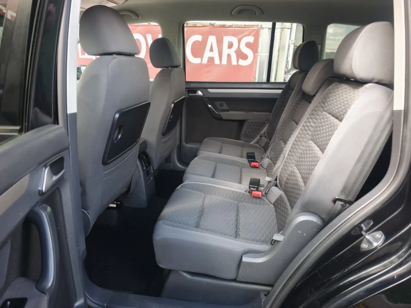 VW Touran 1.4TSI-150к.с Евро-5а Темпомат Нави 6-скорости, снимка 11 - Автомобили и джипове - 51998790