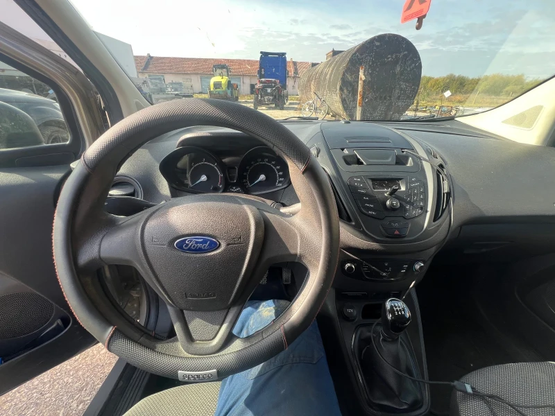 Ford Courier 1.5 HDI, снимка 10 - Автомобили и джипове - 52174331