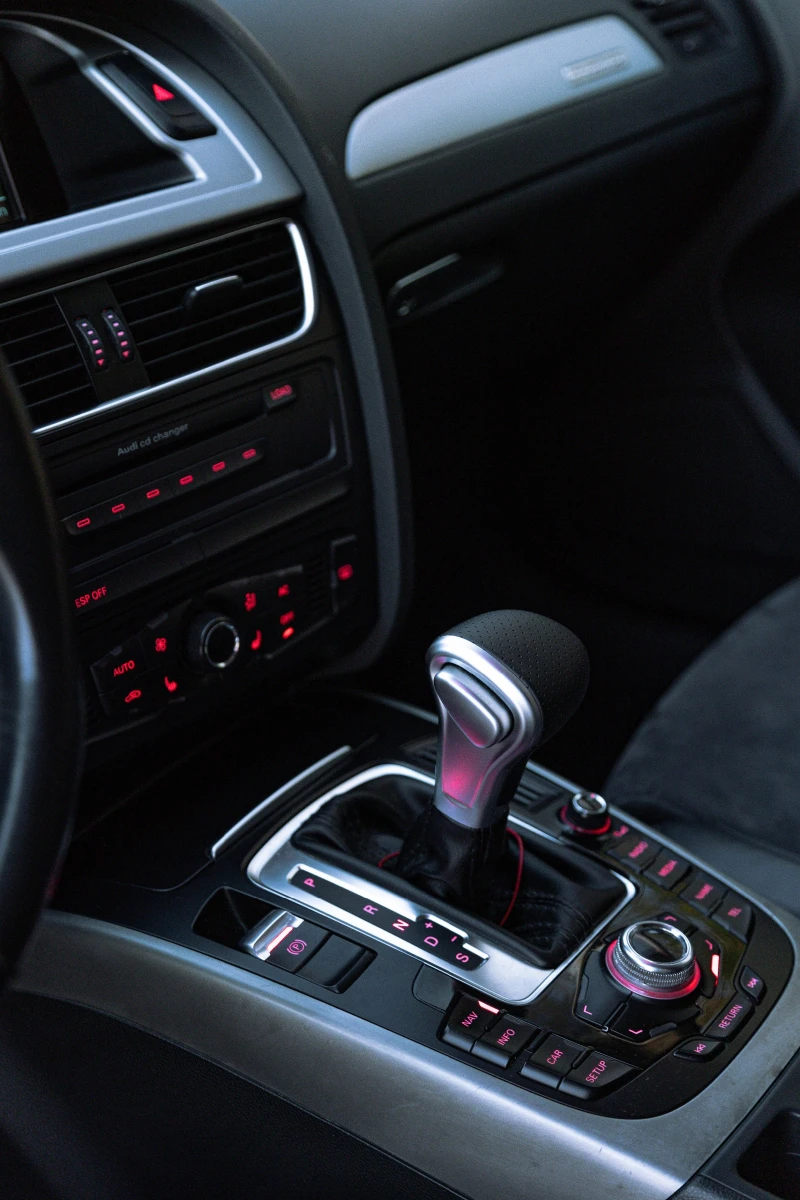 Audi A4 QUATTRO S-line, снимка 11 - Автомобили и джипове - 52427089