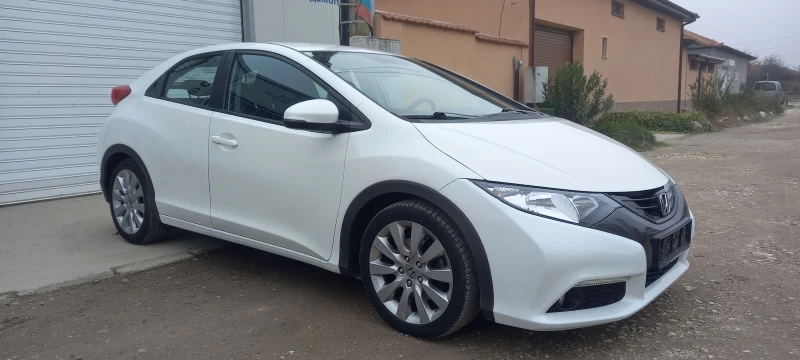 Honda Civic 1.4, снимка 3 - Автомобили и джипове - 52535283