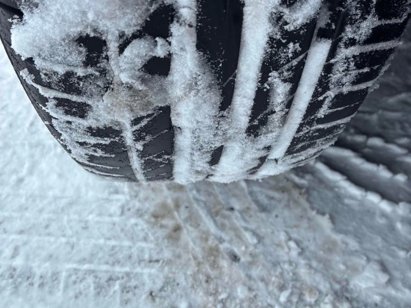 Mercedes-Benz C 400 * CARFAX * БЕЗ ПЪРВОНАЧАЛНА ВНОСКА, снимка 11 - Автомобили и джипове - 52701625