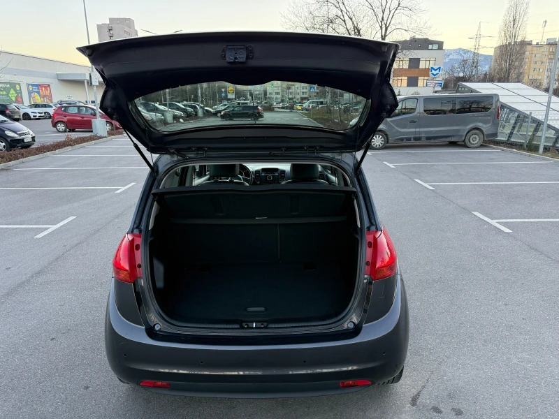Kia Venga 1.4i* GPL* EURO6* , снимка 12 - Автомобили и джипове - 52937572