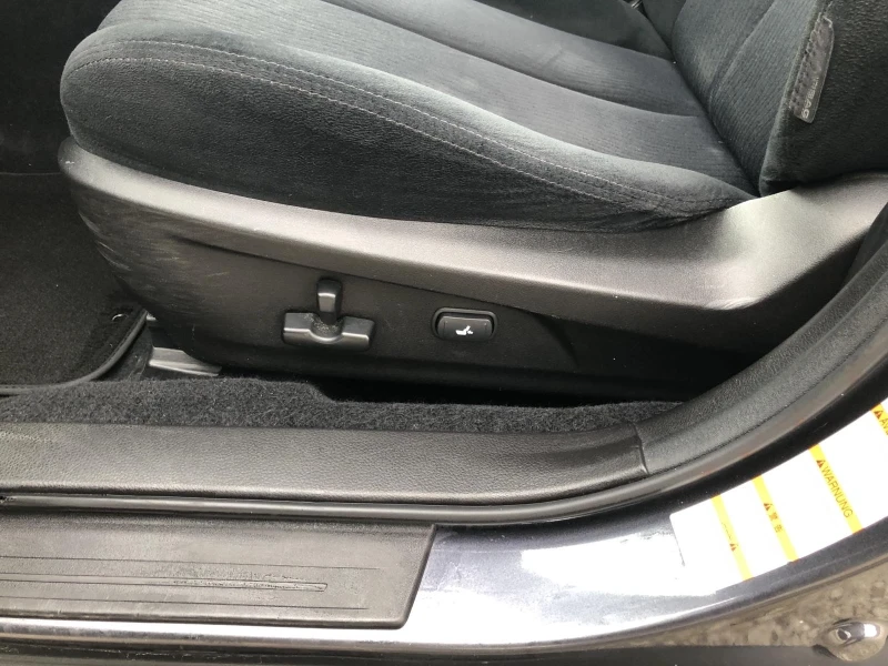 Subaru Outback 2.5i AWD Swiss, снимка 12 - Автомобили и джипове - 53395385