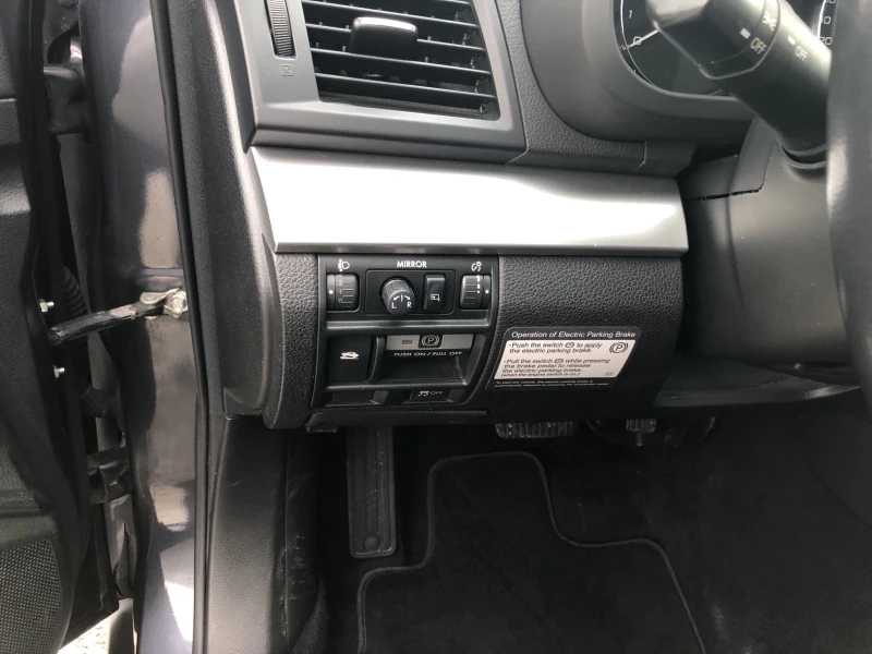 Subaru Outback 2.5i AWD Swiss, снимка 8 - Автомобили и джипове - 53395385
