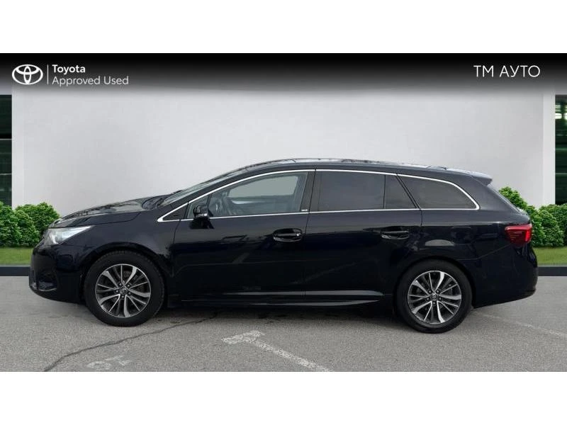 Toyota Avensis 2.0 EXECUTIVE 2WD, снимка 3 - Автомобили и джипове - 53428867