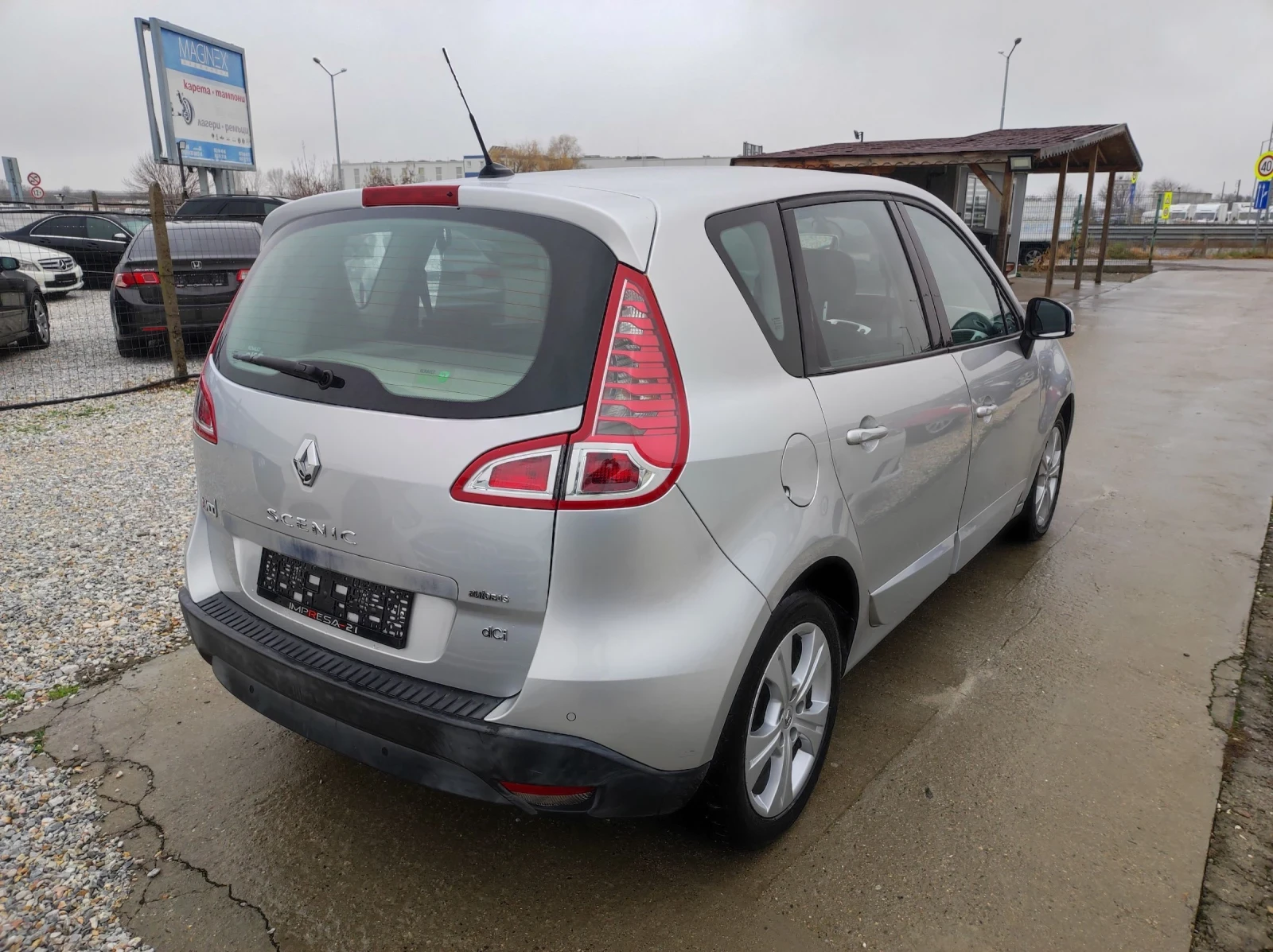 Renault Scenic 1.5 dci X-mod  - изображение 5