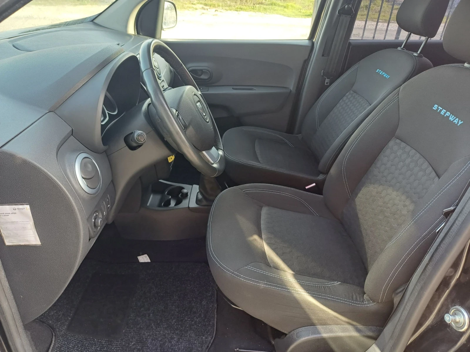 Dacia Lodgy 1.5dci 7 места Stepway euro6  - изображение 10