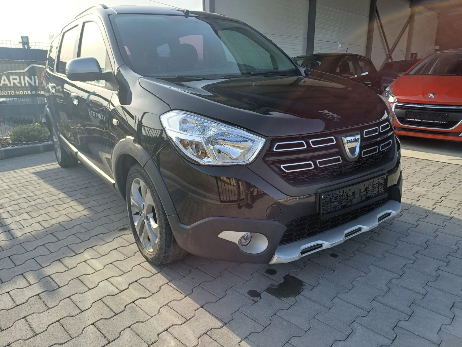 Dacia Lodgy 1.5dci 7 места Stepway euro6  - изображение 6