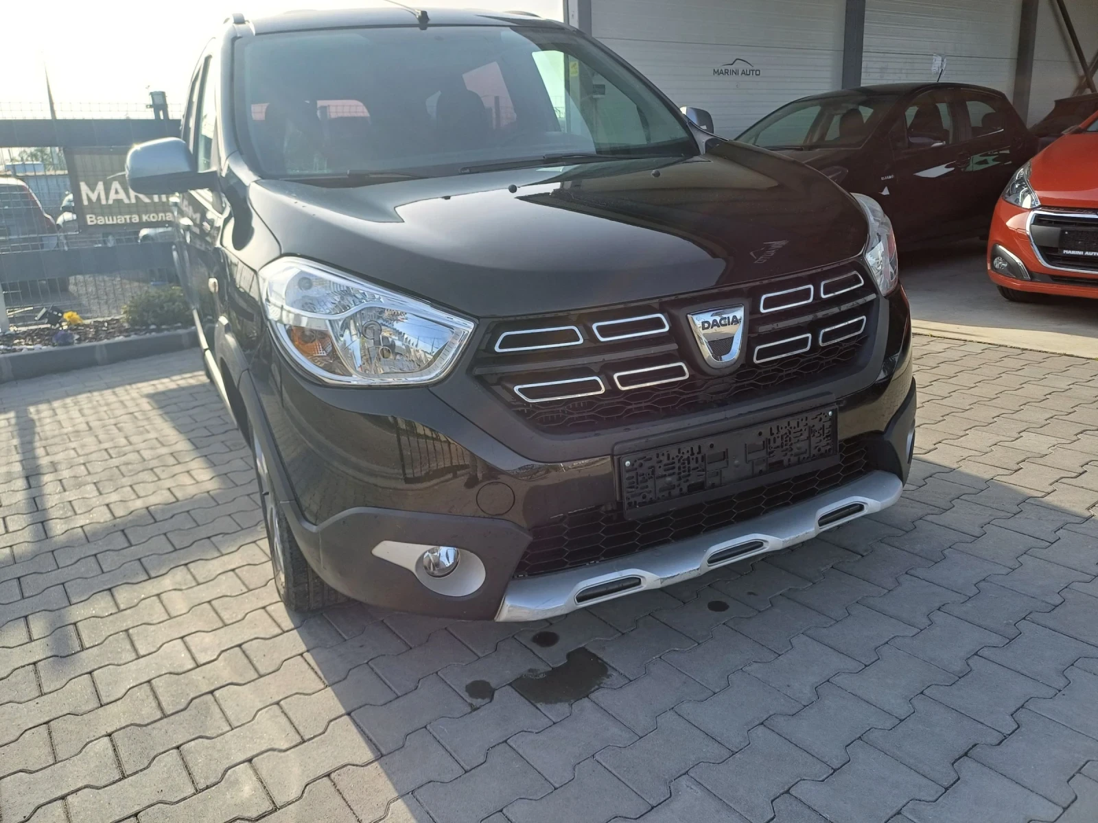 Dacia Lodgy 1.5dci 7 места Stepway euro6  - изображение 7