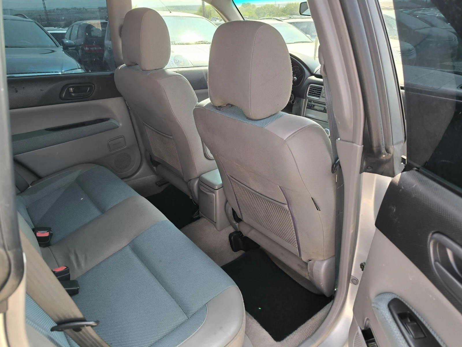 Subaru Forester 2.0i - изображение 10