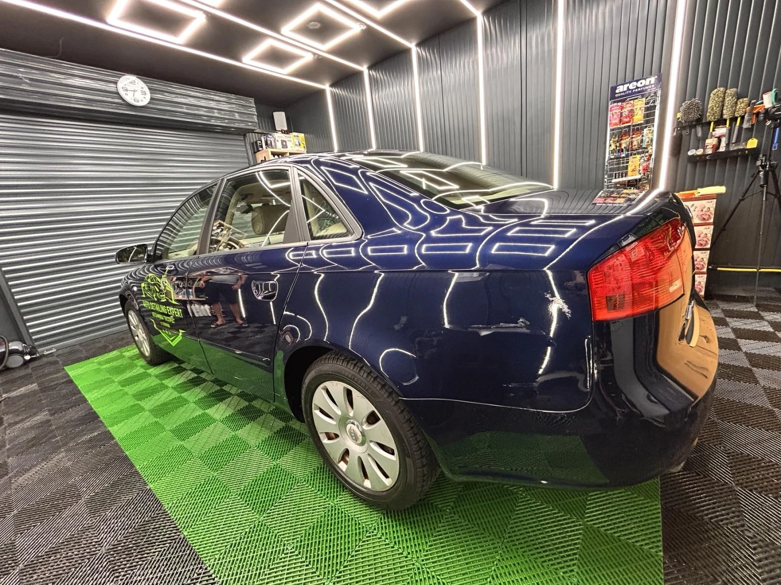 Audi A4  - изображение 2