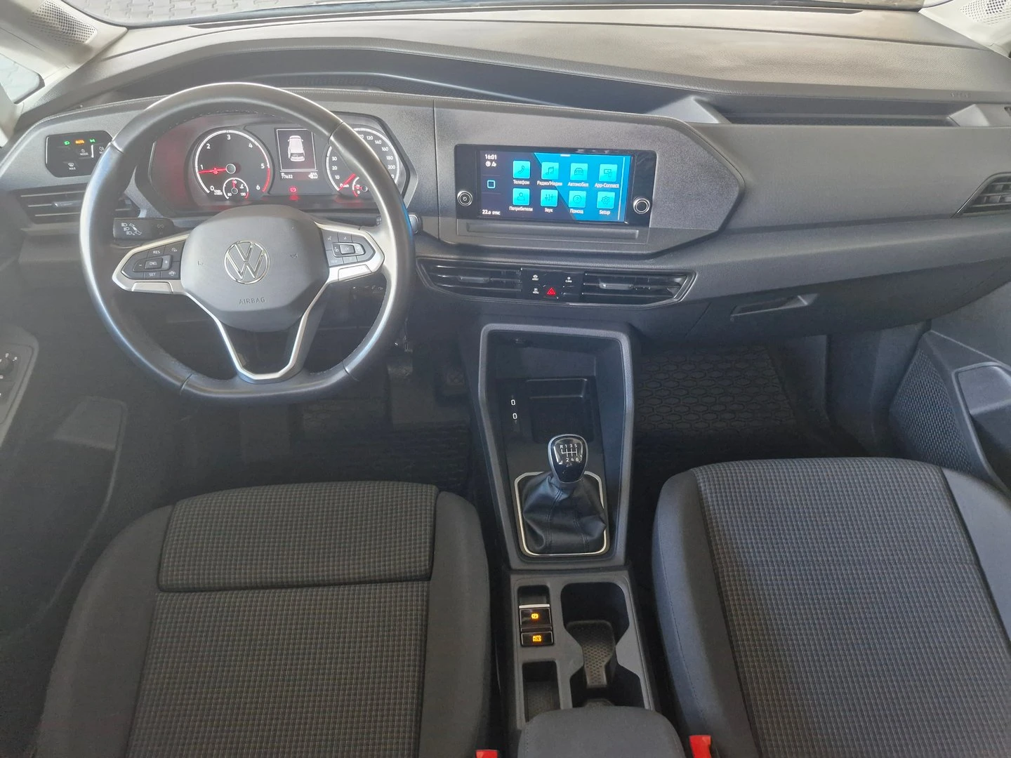 VW Caddy TDI 5 места - изображение 6