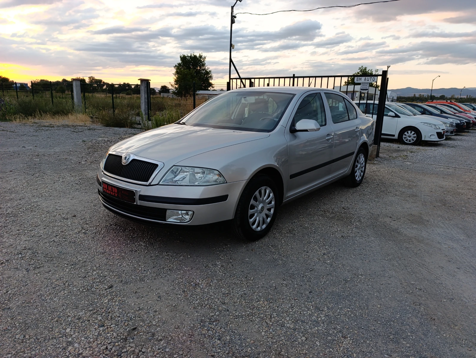 Skoda Octavia 1.6i-102кс.БЕНЗИН - изображение 3