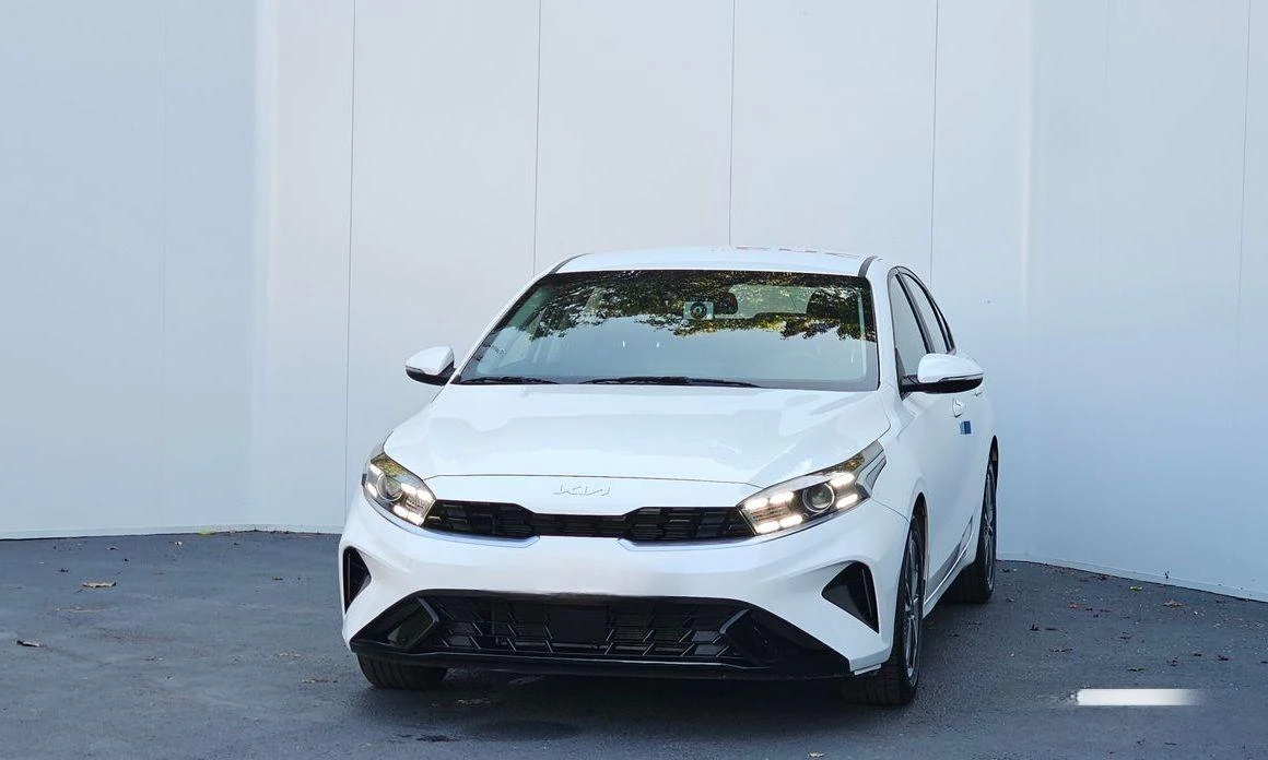 Kia K3 1.6 Prestige * НАЙ-ДОБРА ЦЕНА В БЪЛГАРИЯ*  - изображение 3