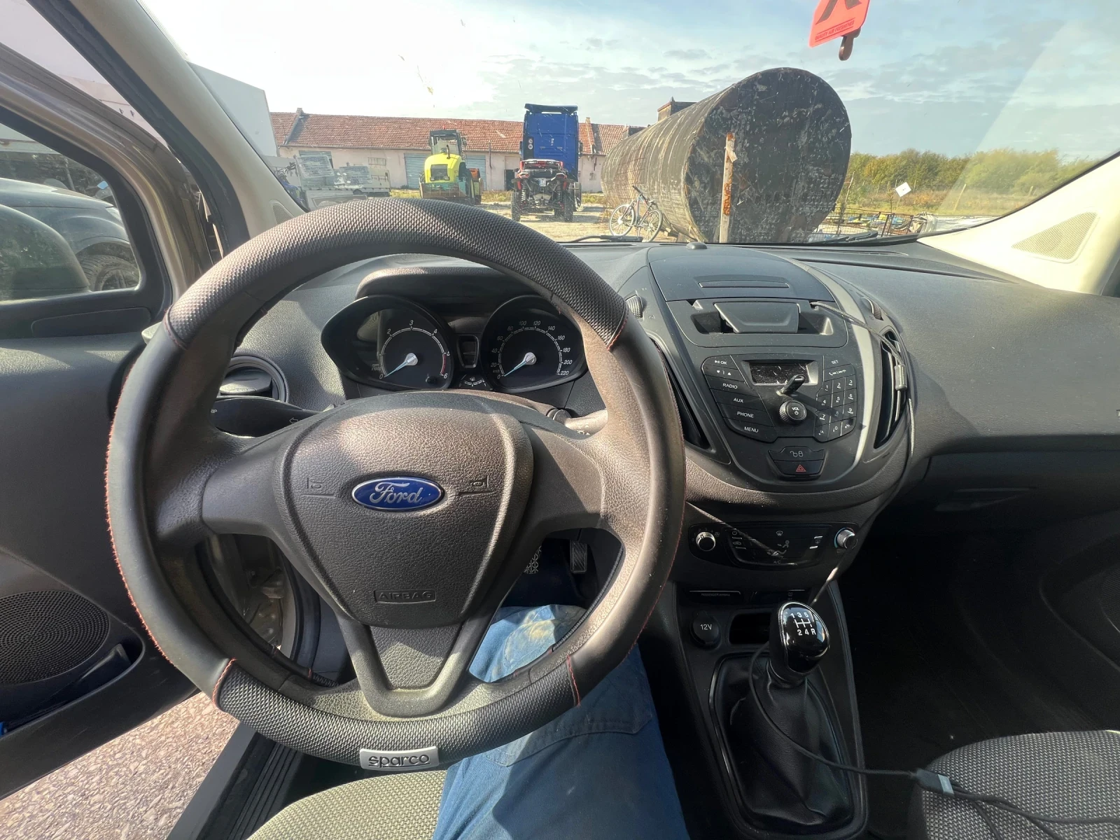 Ford Courier 1.5 HDI | Mobile.bg — изображение 10