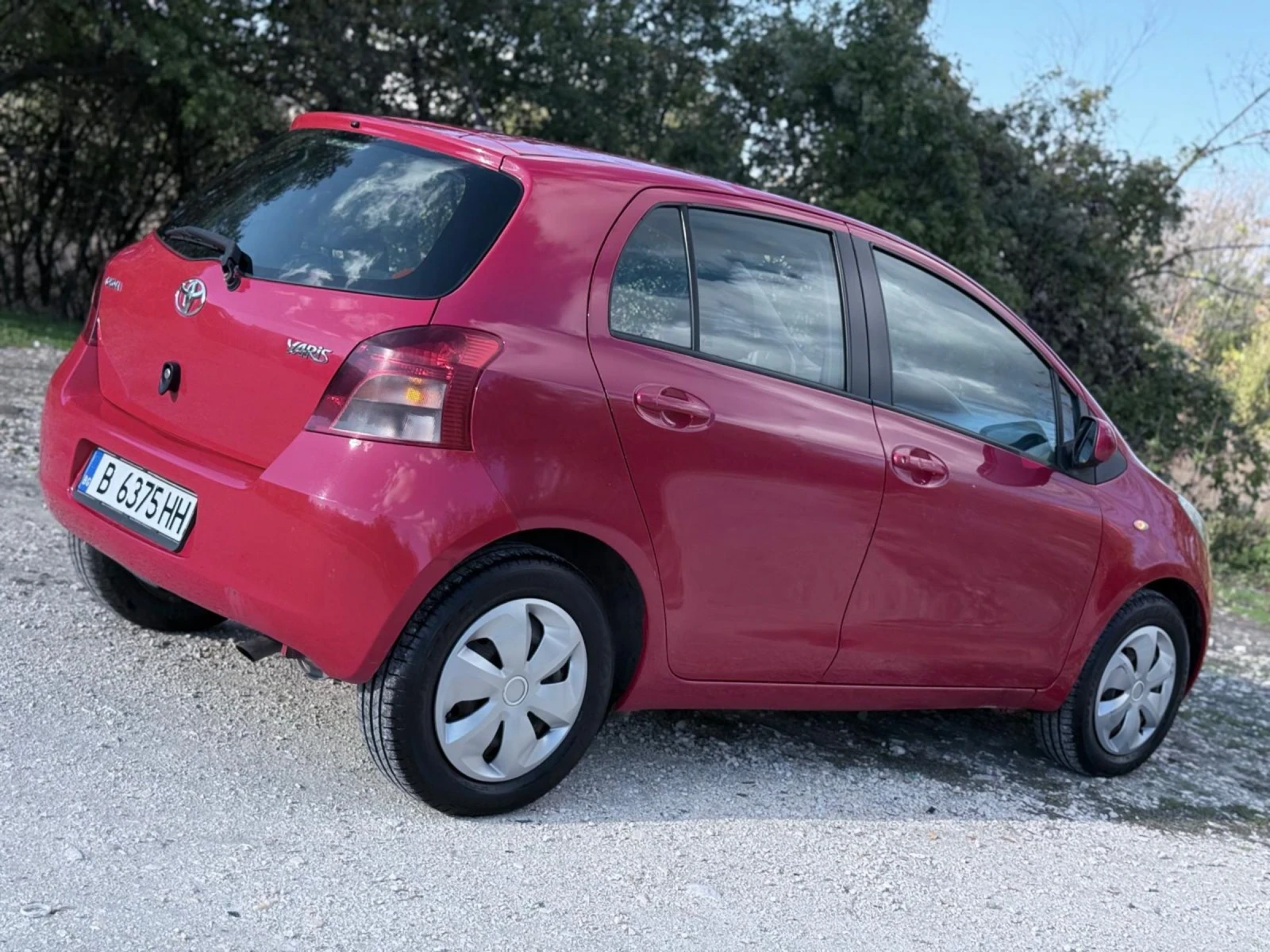 Toyota Yaris 1.3/АВТОМАТИК/4(5) ВРАТИ/ ВСИЧКО ПЛАТЕНО!! - изображение 8