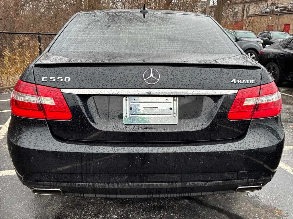 Mercedes-Benz E 55 * 550 * CARFAX * БЕЗ ПЪРВОНАЧАЛНА ВНОСКА - изображение 4