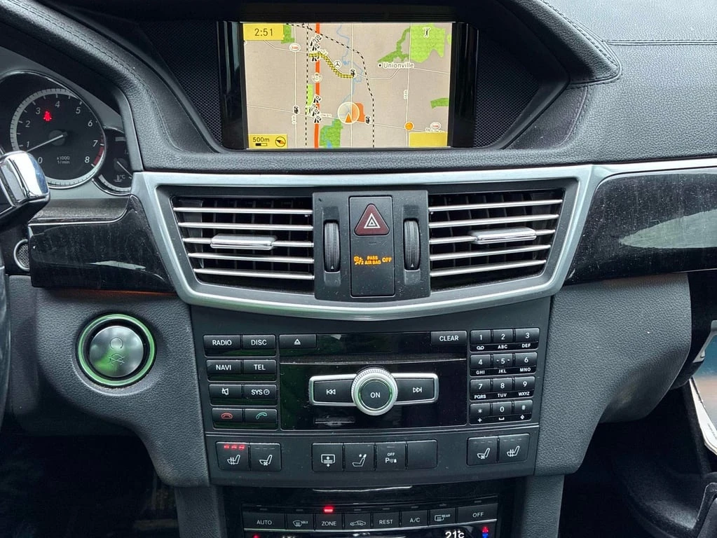 Mercedes-Benz E 55 * 550 * CARFAX * БЕЗ ПЪРВОНАЧАЛНА ВНОСКА - изображение 9