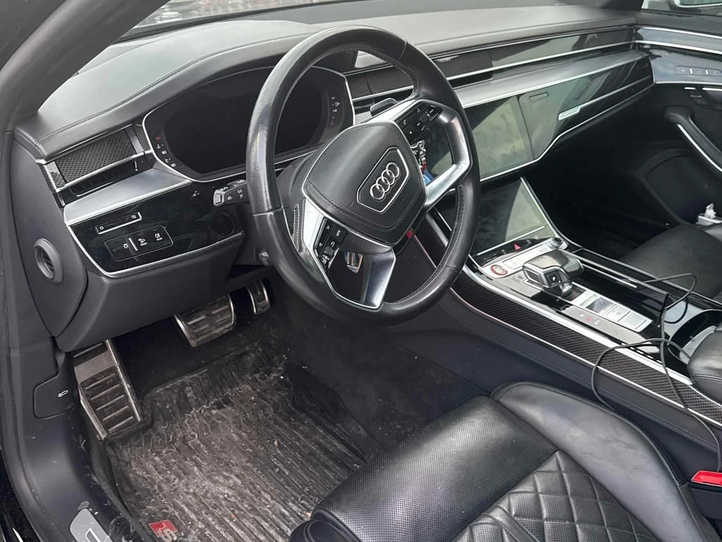 Audi S8 * 4.0 TFSI quattro * CARFAX * БЕЗ ПЪРВОНАЧАЛНА ВНО - изображение 5