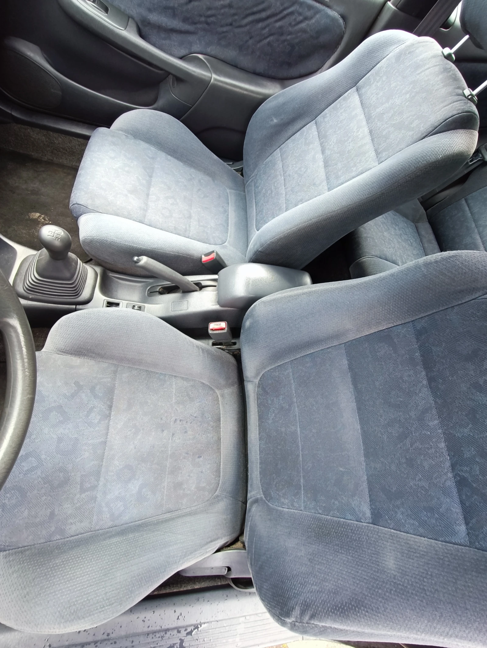 Toyota Corolla e11 1.4 бензин, снимка 9 - Автомобили и джипове - 54006813