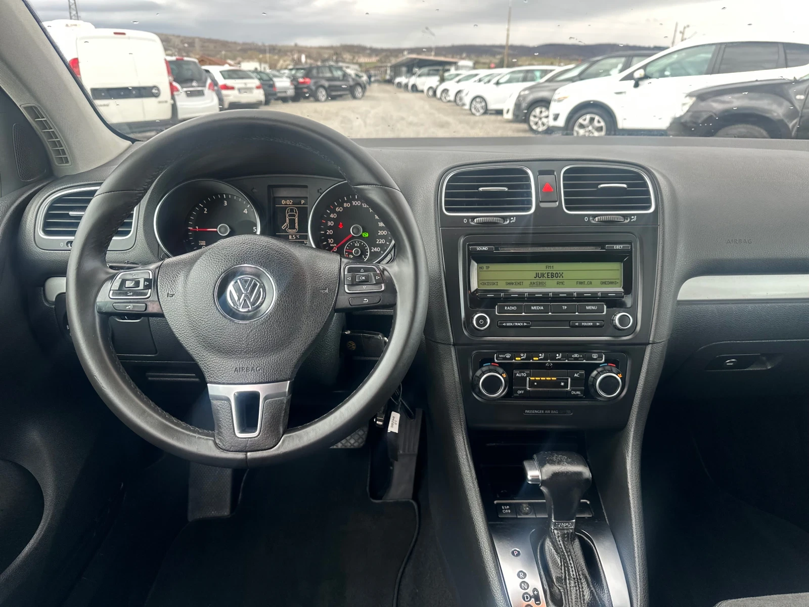 VW Golf 2.0TDI 140ks, снимка 8 - Автомобили и джипове - 54017598