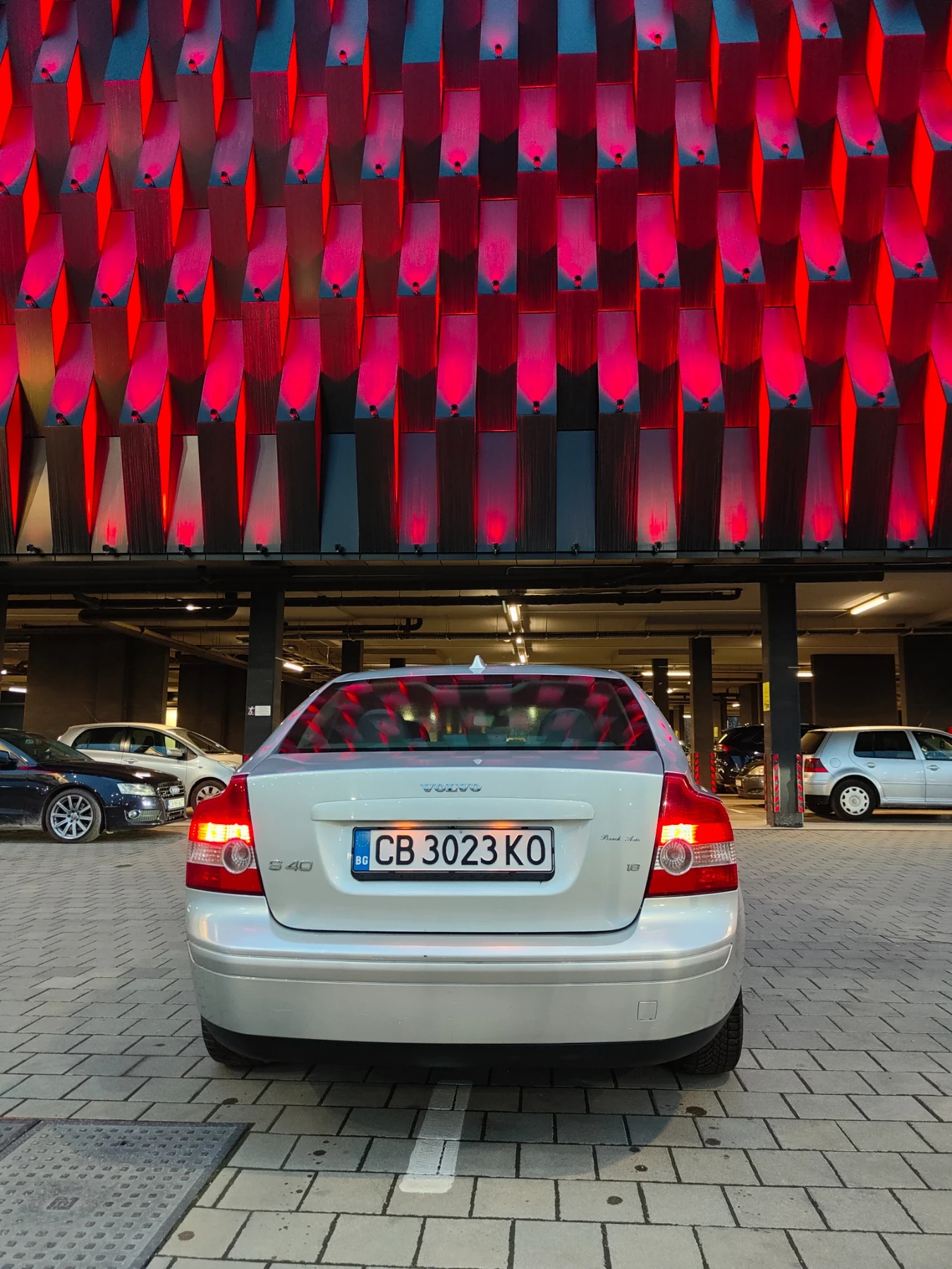 Volvo S40 1.8 газ/бензин, снимка 14 - Автомобили и джипове - 54033391