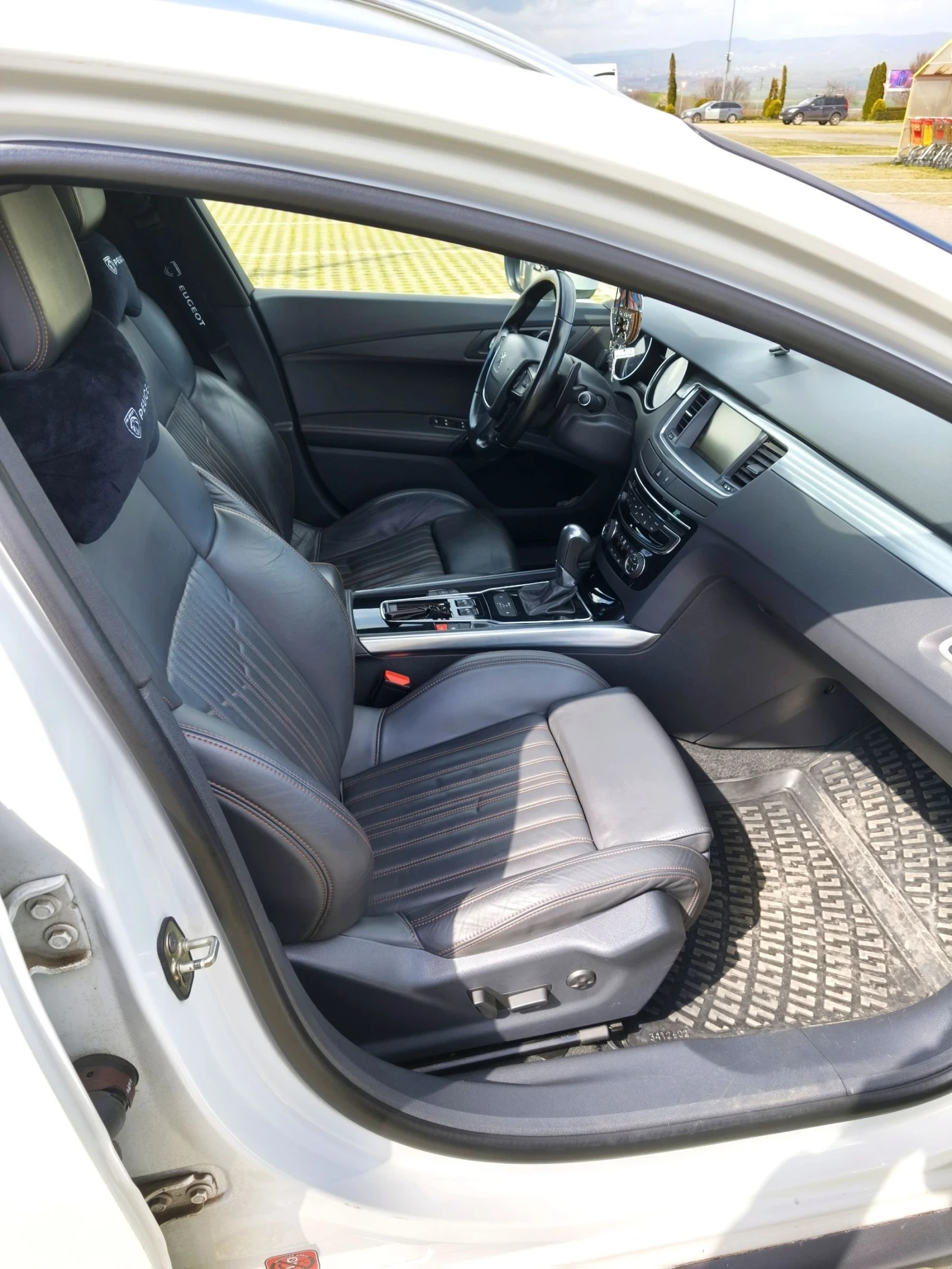 Peugeot 508 2.0 Bluehdi 181кс, снимка 15 - Автомобили и джипове - 54082305