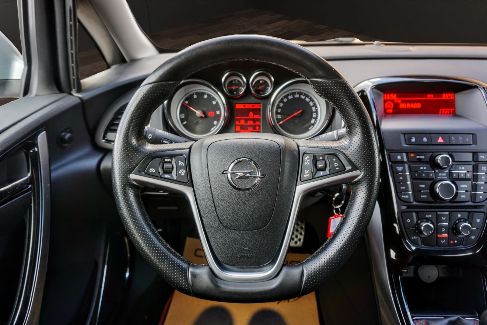 Opel Astra 2.0CDTI BITURBO SPORTS TOURER | Mobile.bg � ����������� 8