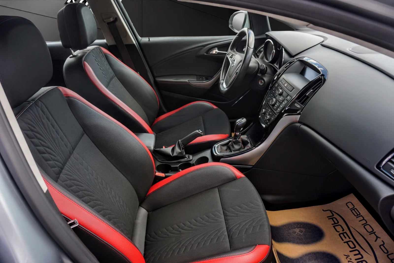Opel Astra 2.0CDTI BITURBO SPORTS TOURER | Mobile.bg � ����������� 13