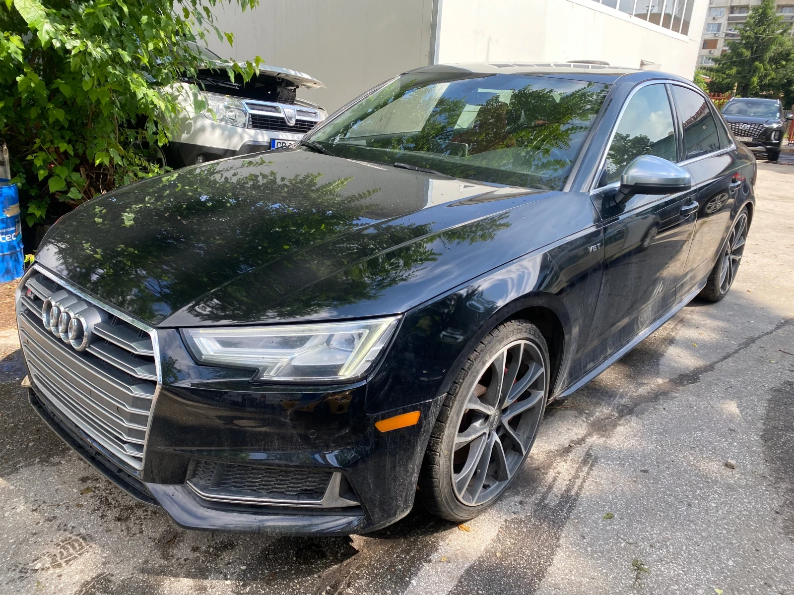Audi S4