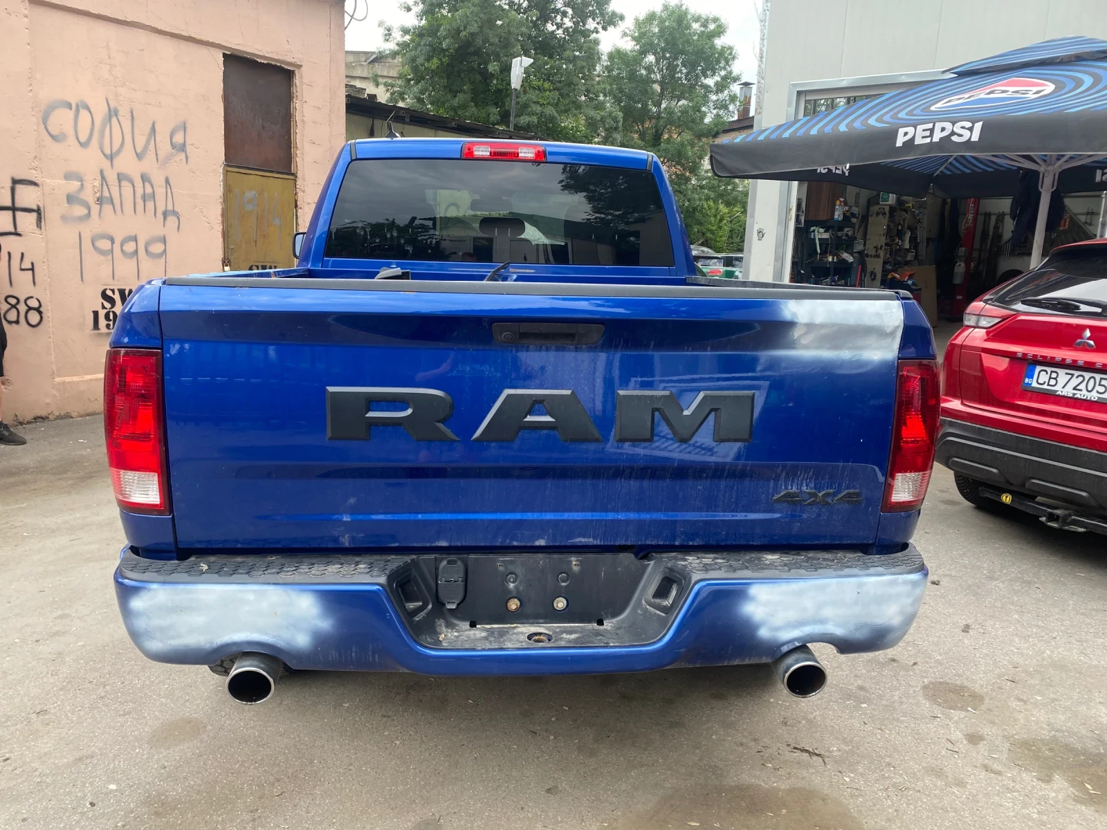 Dodge RAM 1500 5, 7 HEMI, снимка 4 - Автомобили и джипове - 54775061