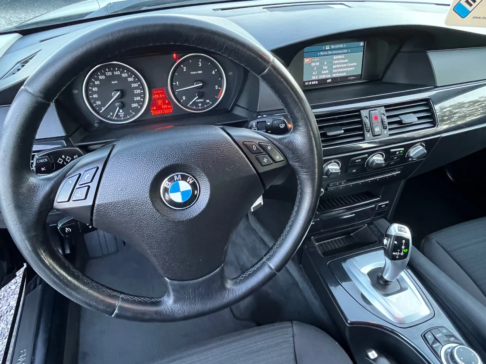 BMW 525 BMW E61 FACELIFT , снимка 9 - Автомобили и джипове - 54825481