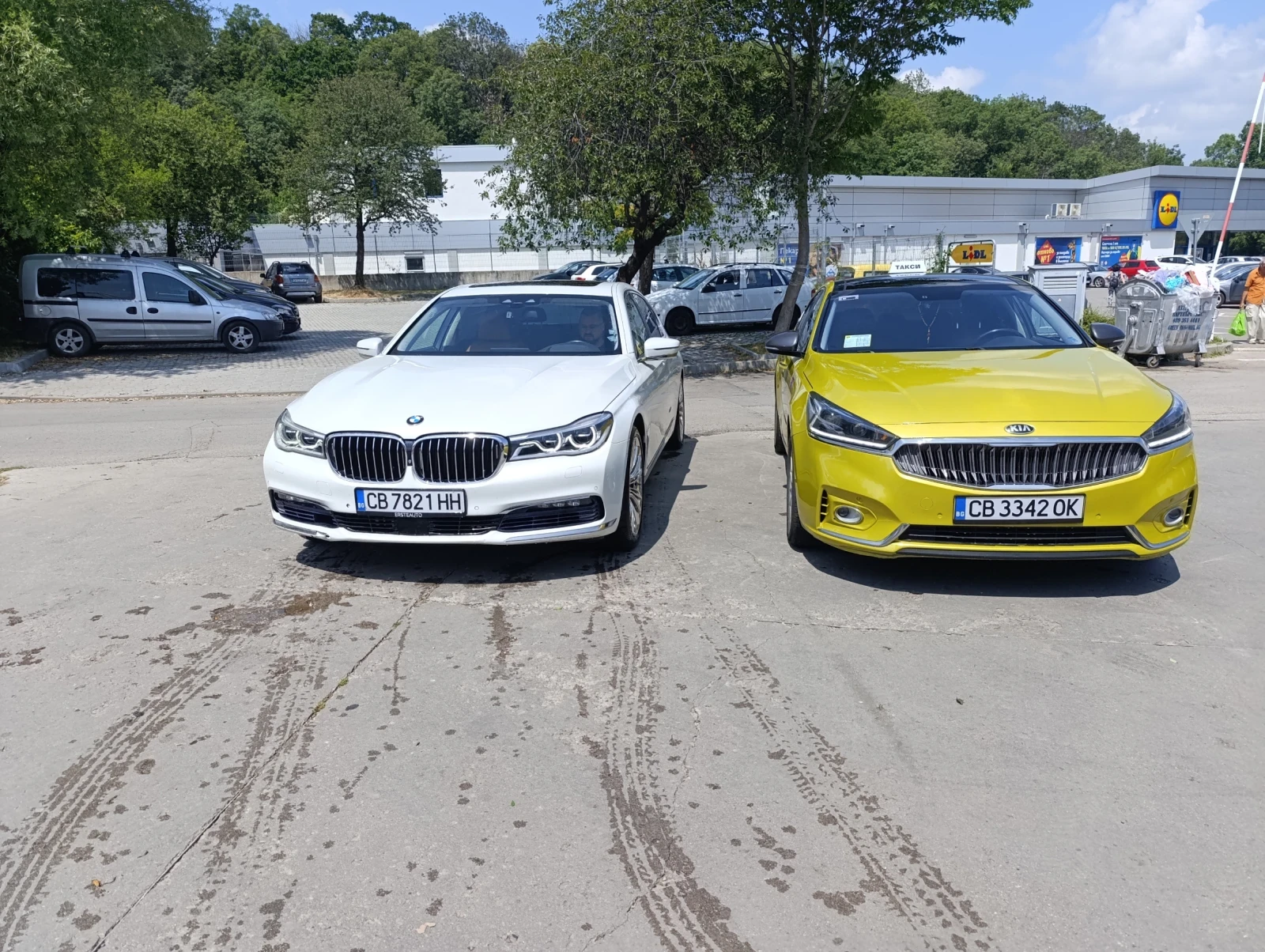 Kia K7, снимка 13 - Автомобили и джипове - 55154926