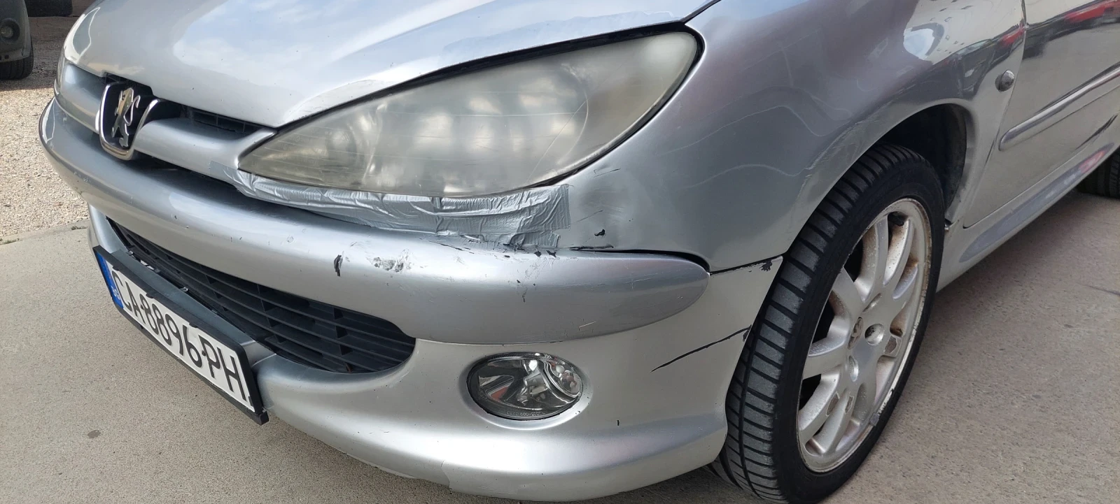 Peugeot 206 CC 2.0 136 коня бензин газ, снимка 10 - Автомобили и джипове - 55178122