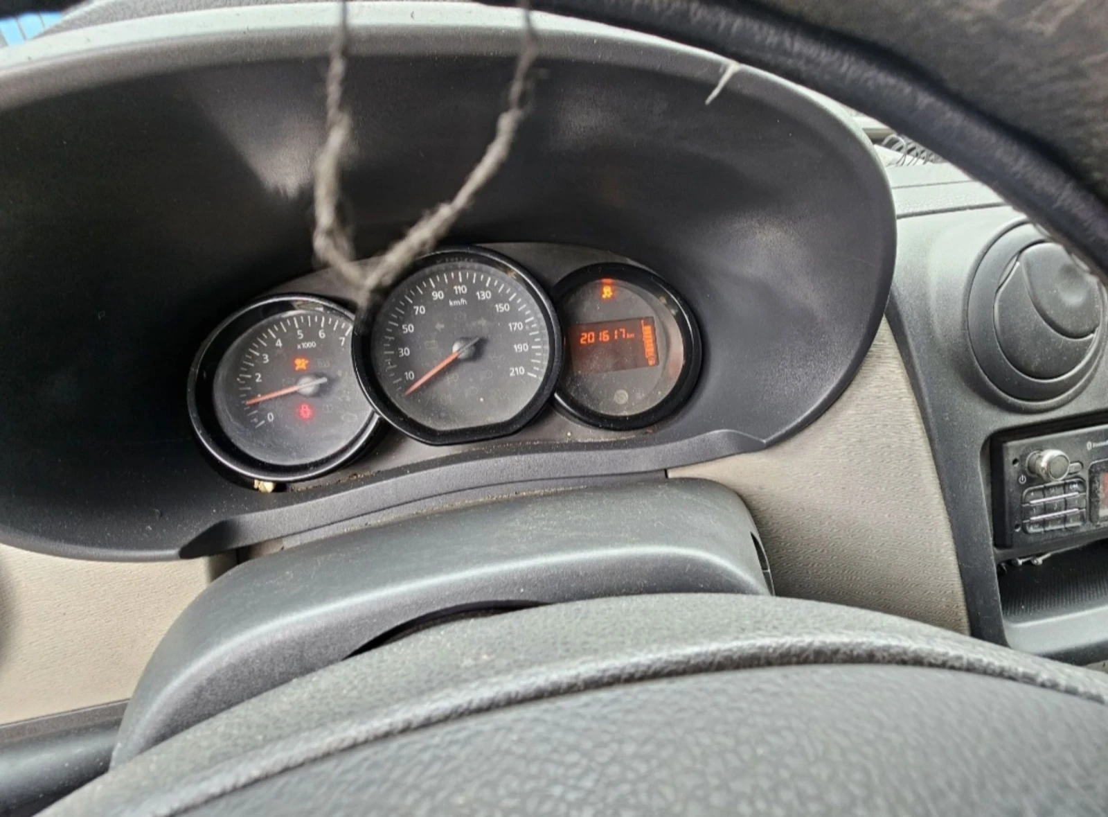 Dacia Dokker 1.6, снимка 6 - Автомобили и джипове - 55266568