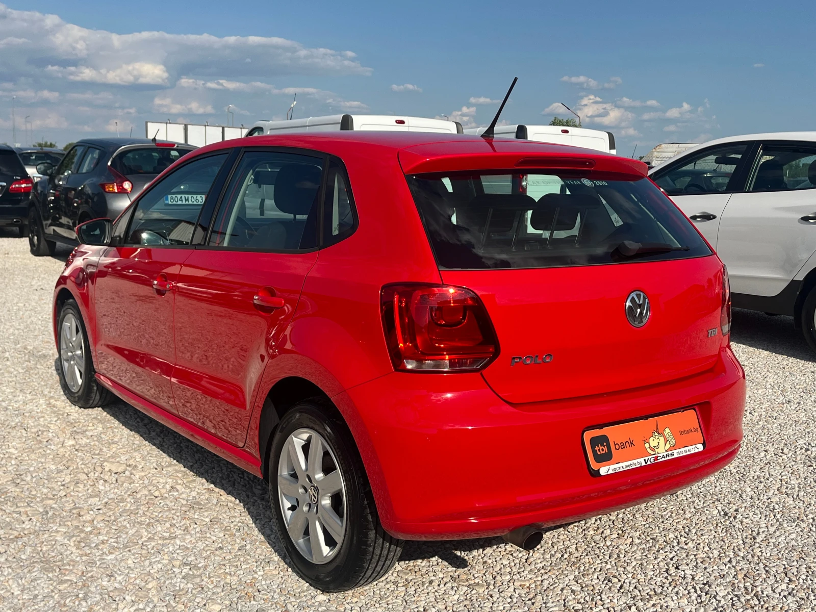 VW Polo 1.6 TDI, -90к.с.АВТОМАТИК, ЛИЗИНГ, снимка 5 - Автомобили и джипове - 55396046