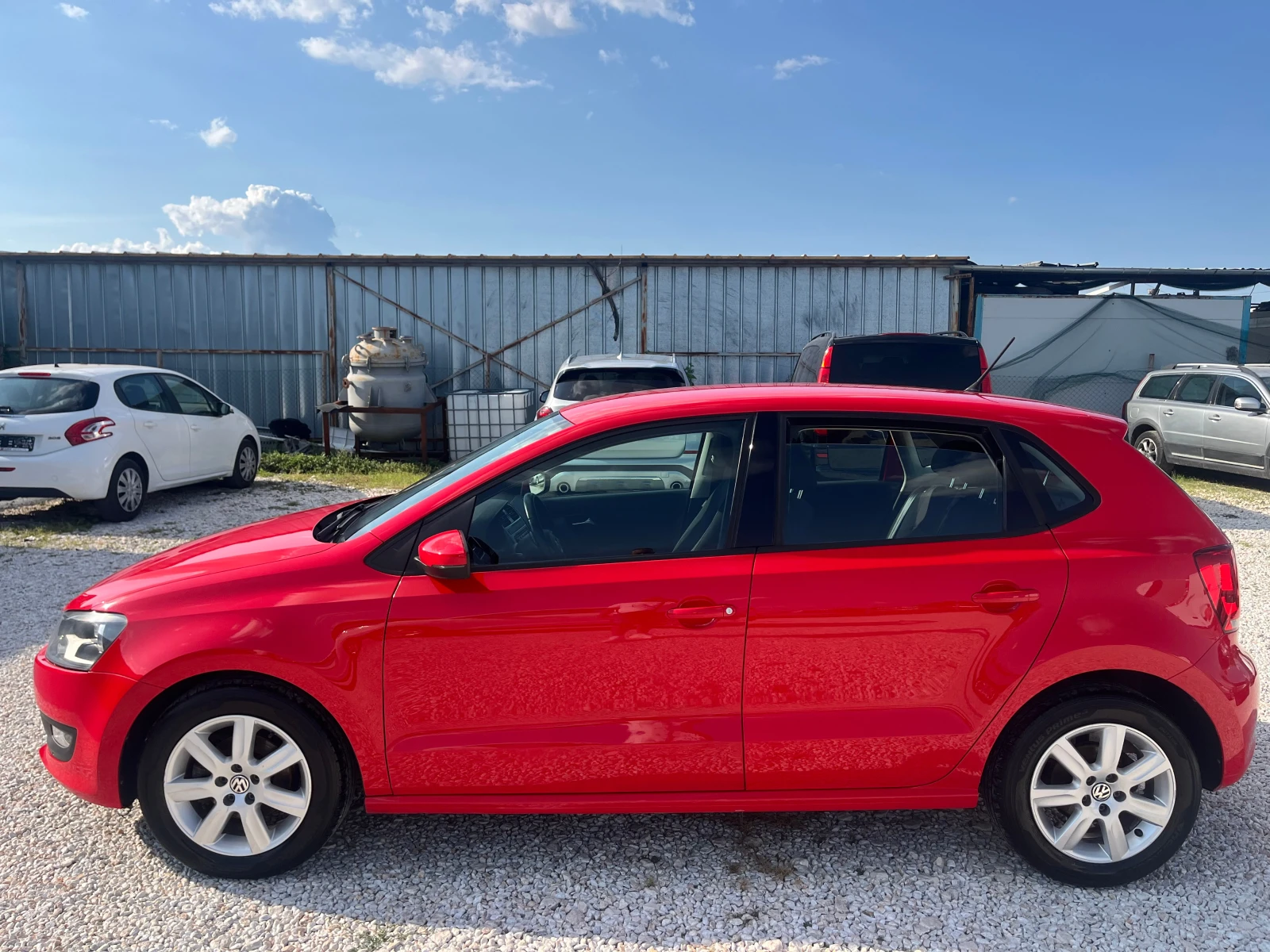 VW Polo 1.6 TDI, -90к.с.АВТОМАТИК, ЛИЗИНГ, снимка 4 - Автомобили и джипове - 55396046