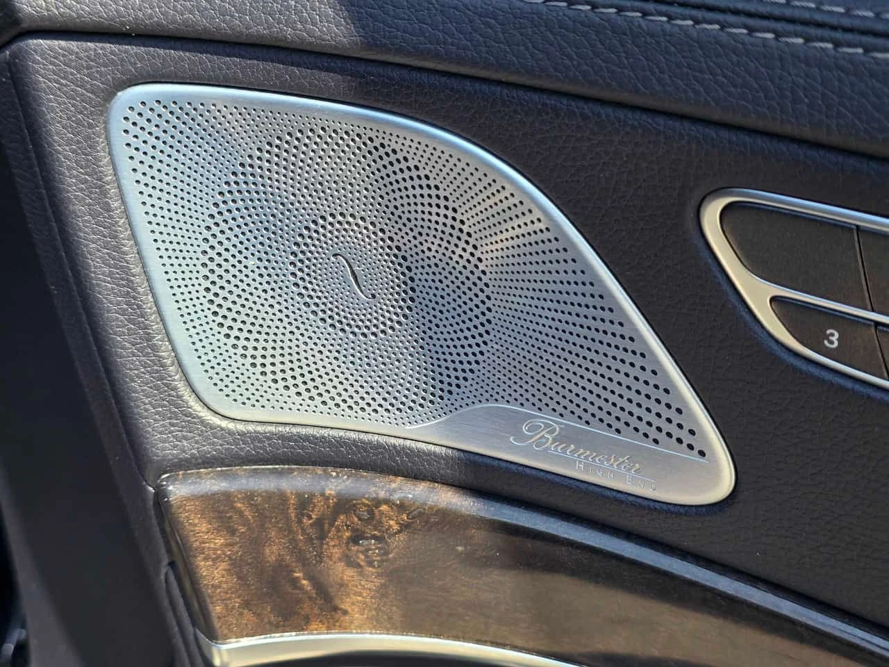 Mercedes-Benz S 550 * CARFAX * ЦЕНА ДО БГ, снимка 13 - Автомобили и джипове - 55509825