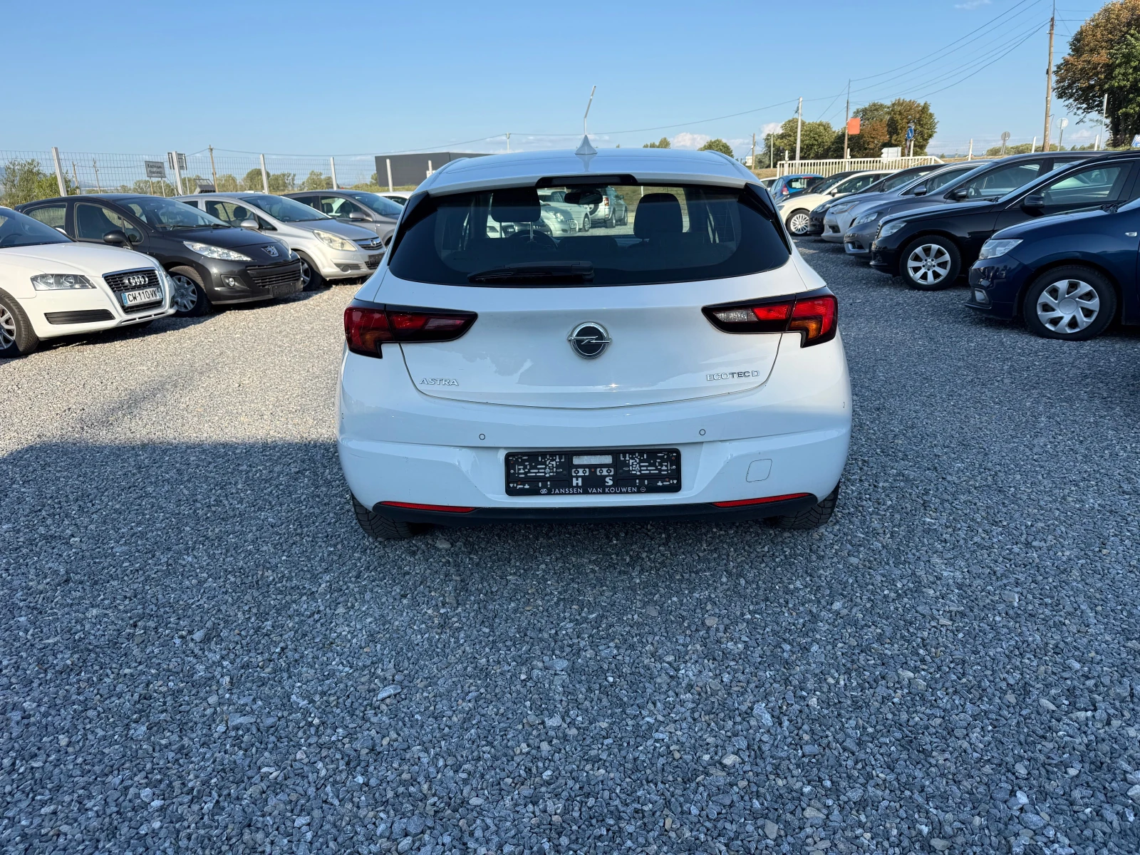 Opel Astra 1.6 CDTI EVRO 6, снимка 4 - Автомобили и джипове - 55553917