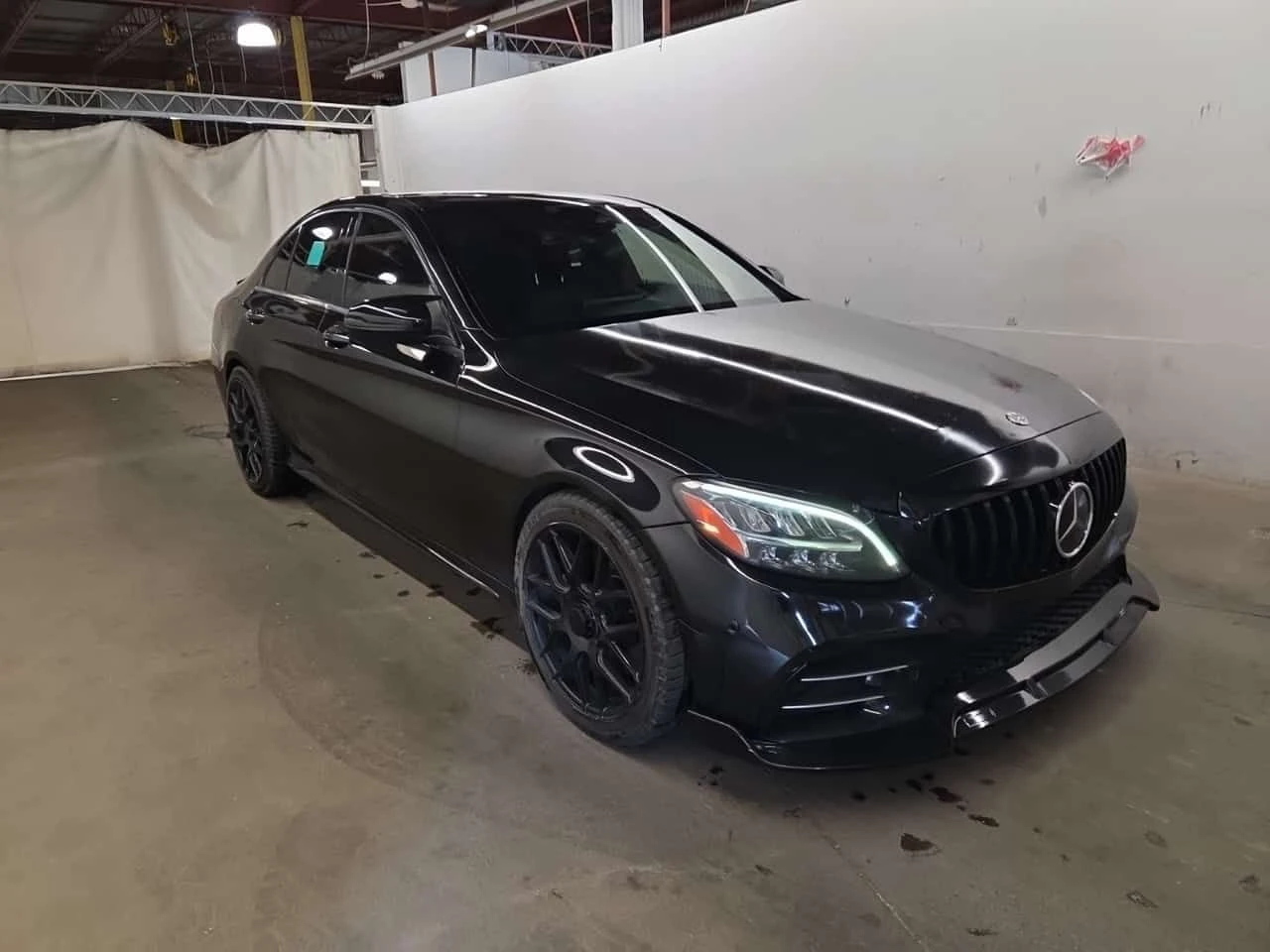 Mercedes-Benz C 43 AMG * 43 * АВТОКРЕДИТ БЕЗ ПЪРВОНАЧАЛНА ВНОСКА* , снимка 2 - Автомобили и джипове - 55585534