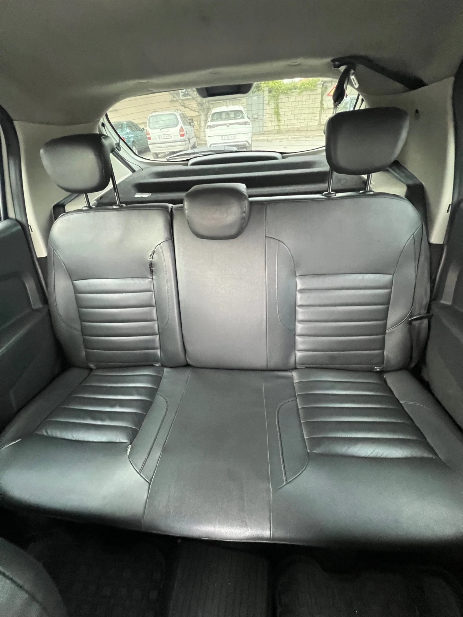 Dacia Sandero 9.0TCe* Stepway* 90hp* ГАЗ* КЛИМА* КОЖА, снимка 10 - Автомобили и джипове - 55943222