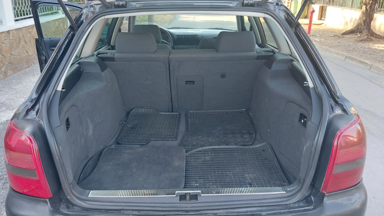 Audi A4, снимка 8 - Автомобили и джипове - 55970000