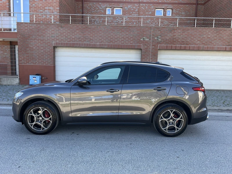 Alfa Romeo Stelvio Q4-AVTOMAT-4X4-FULL-ШВЕЙЦАРИЯ-TOP-TOP, снимка 8 - Автомобили и джипове - 47579240