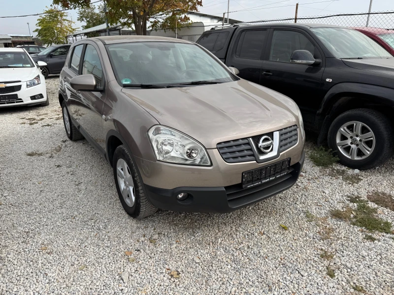 Nissan Qashqai 2.0i, снимка 1 - Автомобили и джипове - 47788069