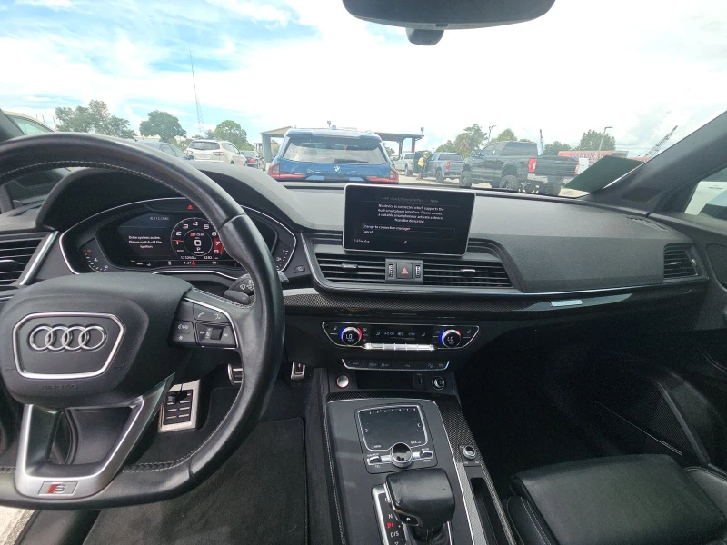 Audi SQ5 MATRIX* ДИГИТАЛНО* ТАБЛО* 360КАМЕРА* КЕЙЛЕС, снимка 9 - Автомобили и джипове - 52835620