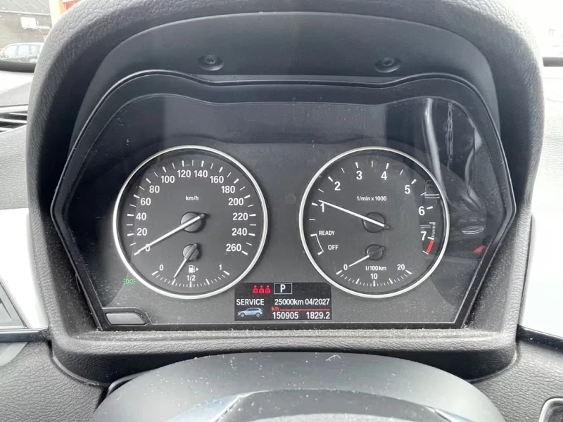 BMW X1 2.0i xDrive 192ps Pano Sport Line, снимка 11 - Автомобили и джипове - 52770224