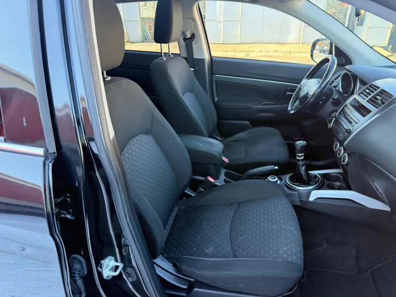 Mitsubishi ASX 1.8д* 150кс* 4WD* Панорама* ксенон* , снимка 9 - Автомобили и джипове - 52937785