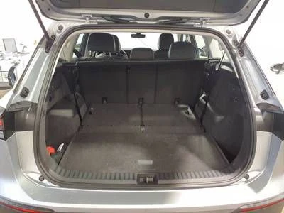 VW Tayron Life 4Motion 2.0 TDI 142kW 7местен, снимка 8 - Автомобили и джипове - 52965778