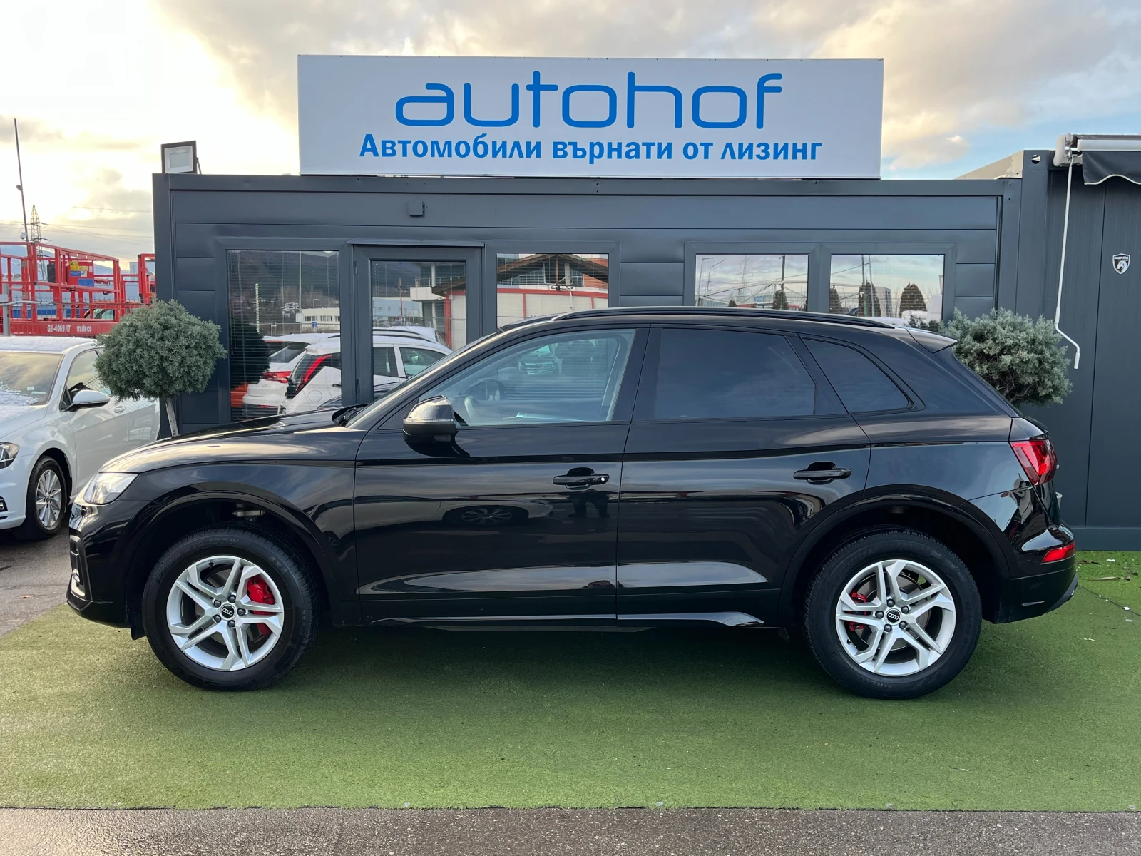 Audi Q5 ADVANCED/40TDI/204k.c./8AT/QUATTRO - изображение 2