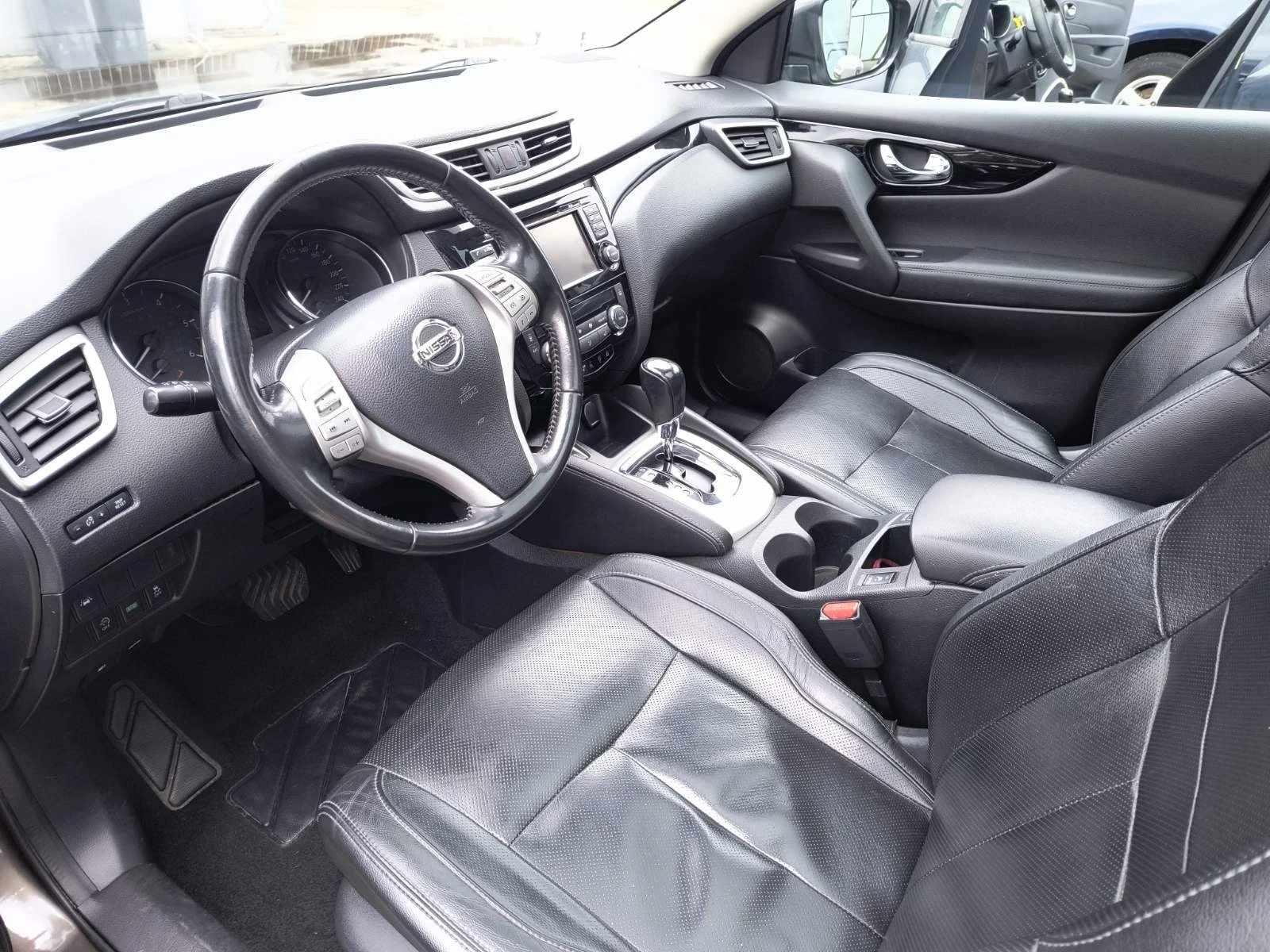 Nissan Qashqai 1.6 diesel - изображение 5